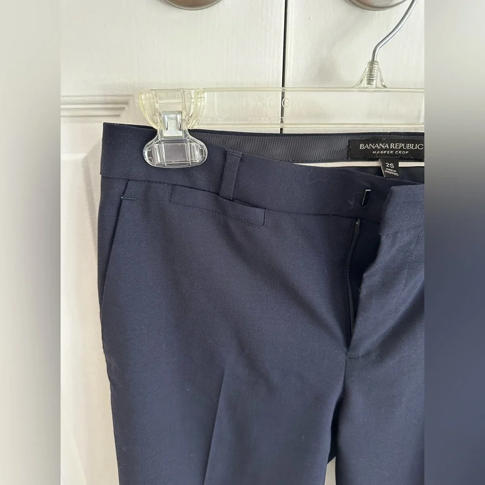 Banana Republic Harper Crop in Navy
